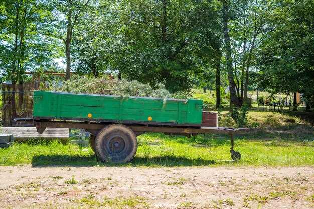 Maximizing Productivity with Trailer Organization and Accessories